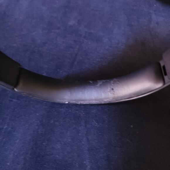 Rare Coach New York JBL Synchros E40BT Bluetooth Wireless Ear Headphones Black - Picture 8 of 16